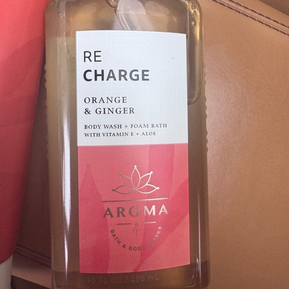 Bath & Body Works Aromatherapy Body Cream & Wash Set Orange Ginger Re-Charge - Picture 2 of 3